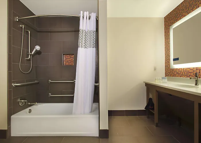 Hampton & Columbus-downtown, Ohio 3*