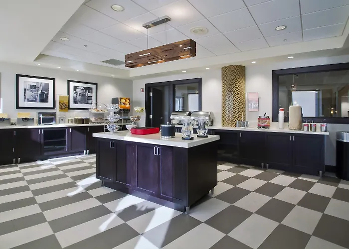 Hampton & Columbus-downtown, Ohio 3*